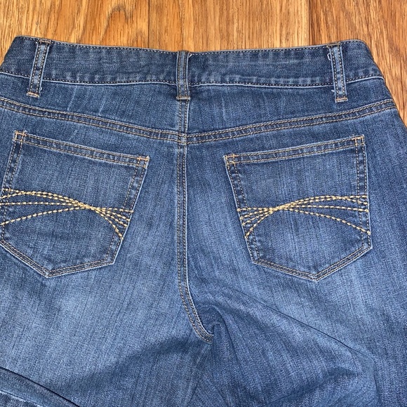 Tommy Hilfiger Jeans - Picture 5 of 8